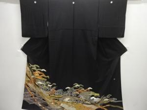 作家物　流水に松・草花模様刺繍留袖(比翼付き)